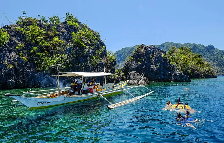 Manila, Cebu & Coron Manila, Cebu & Coron